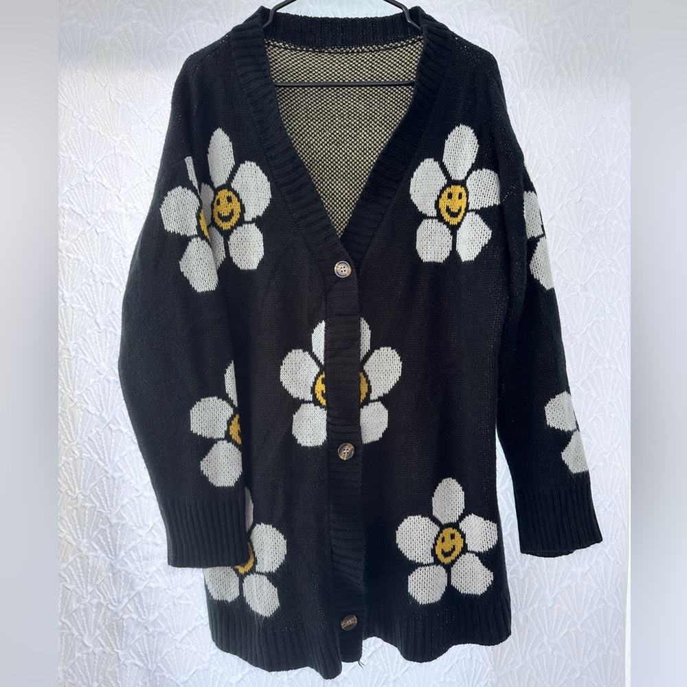 Black Daisy Smile Cardigan
